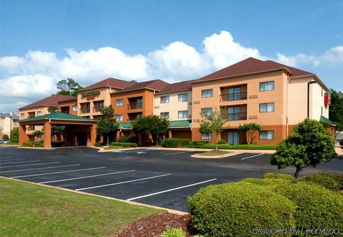 Courtyard Hotel
